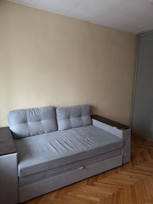 Здається 2-х кім. квартира в центрі вул. Симоненка 10 – další