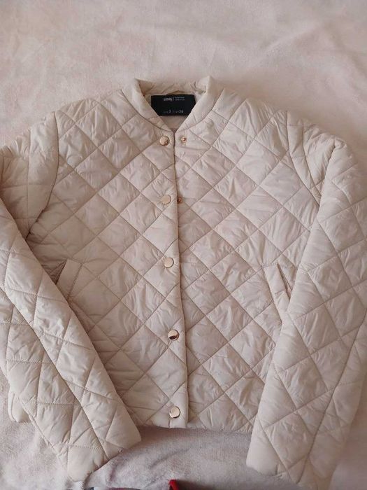 Жіноча курточка-піджак Sinsay