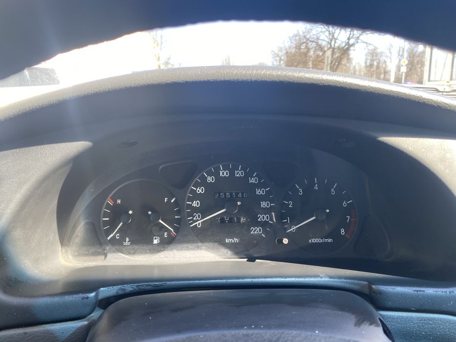 Автомобіль ланос 16