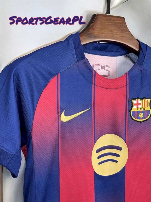 25/26 FC Barcelona Komplet Piłkarski Dom Roz. 125 - 135 cm