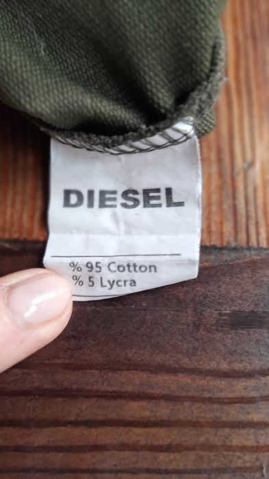 Diesel. Bluza sportowa w kolorze khaki