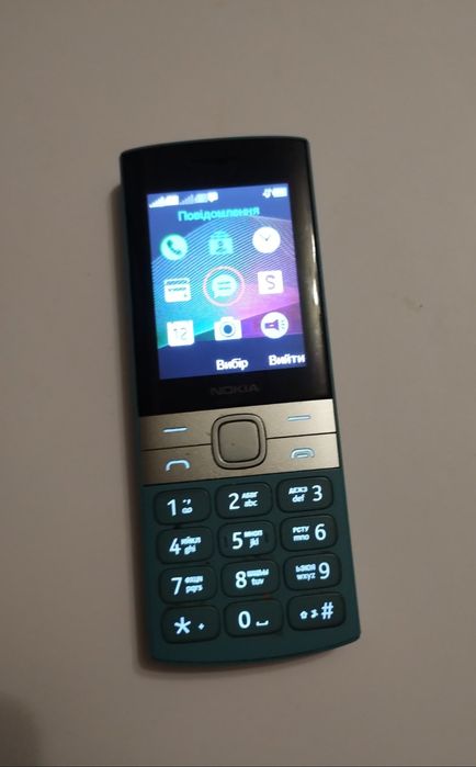 Кнопочный телефон Nokia T150okia