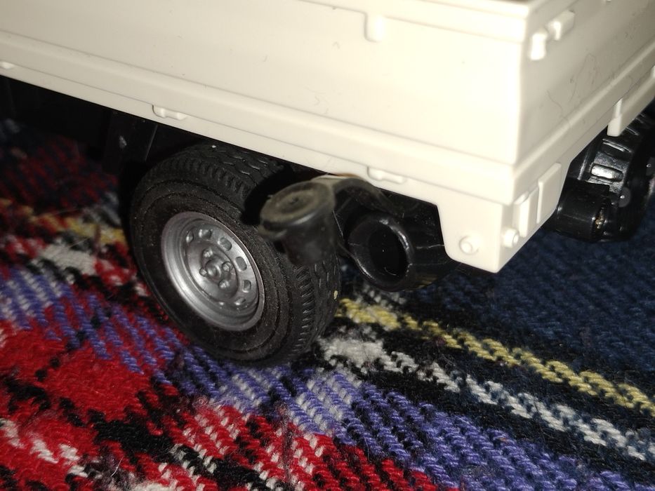 Carrinha Telecomandada