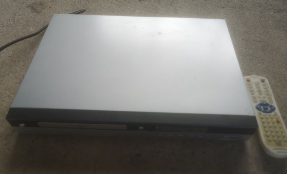 DVD com função de gravaçao mais som prologic