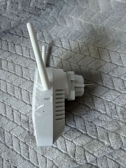 Wzmacniacz sygnału WiFi AC1200
