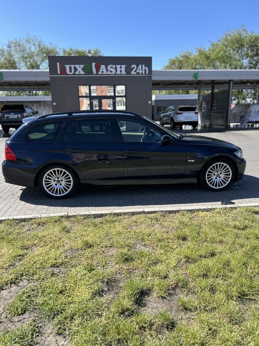 Продам BMW 3 Series , E 91