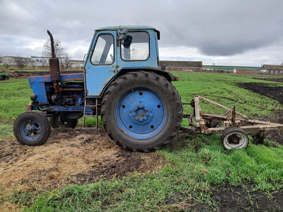 Продам ТРАКТОР Т-40