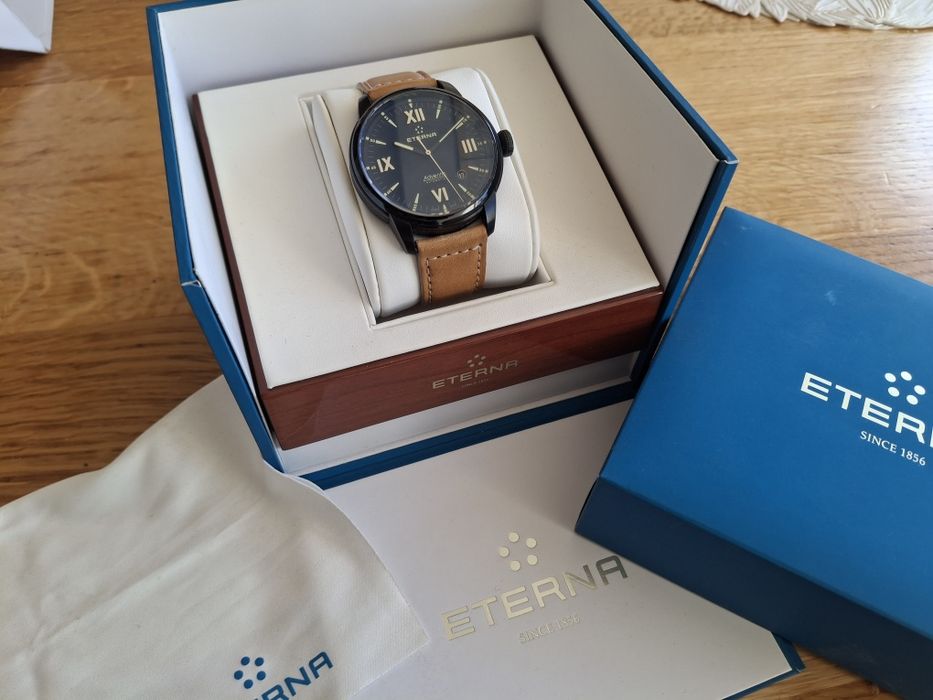 Eterna Adventic black