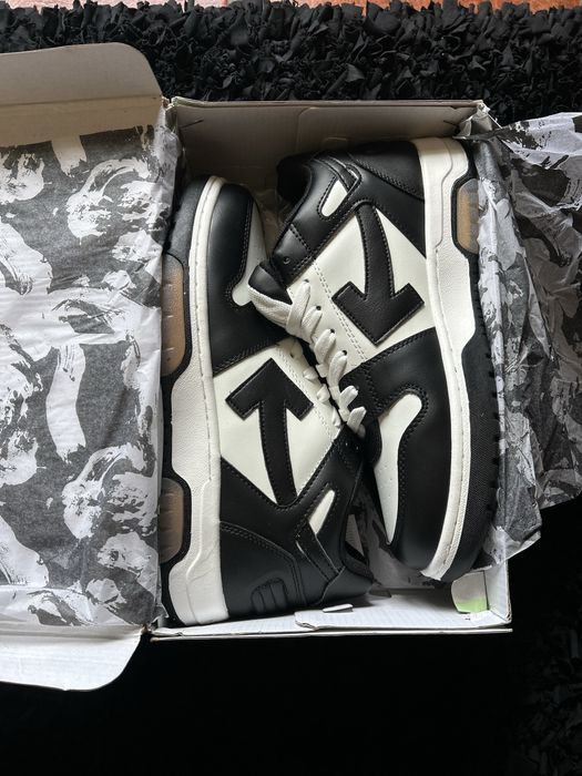 Out of Office Black White