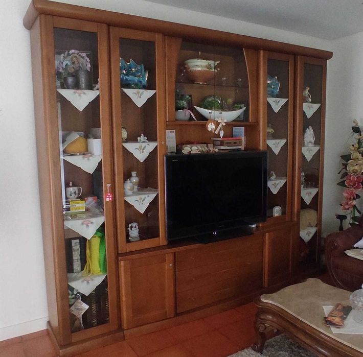 Móvel estante de sala