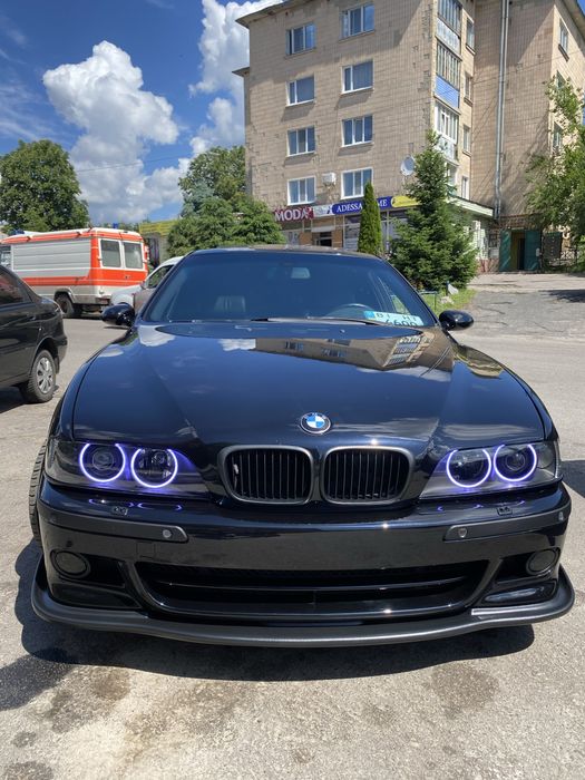 Т-образна вставка в М-бампер Е39 Абс: 1 100 грн. - Бамперы Полтава