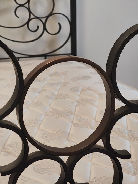 Cama de Vénus para Casal em Metal