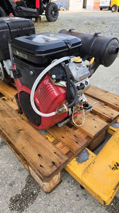 Silnik briggs vanguard 23hp