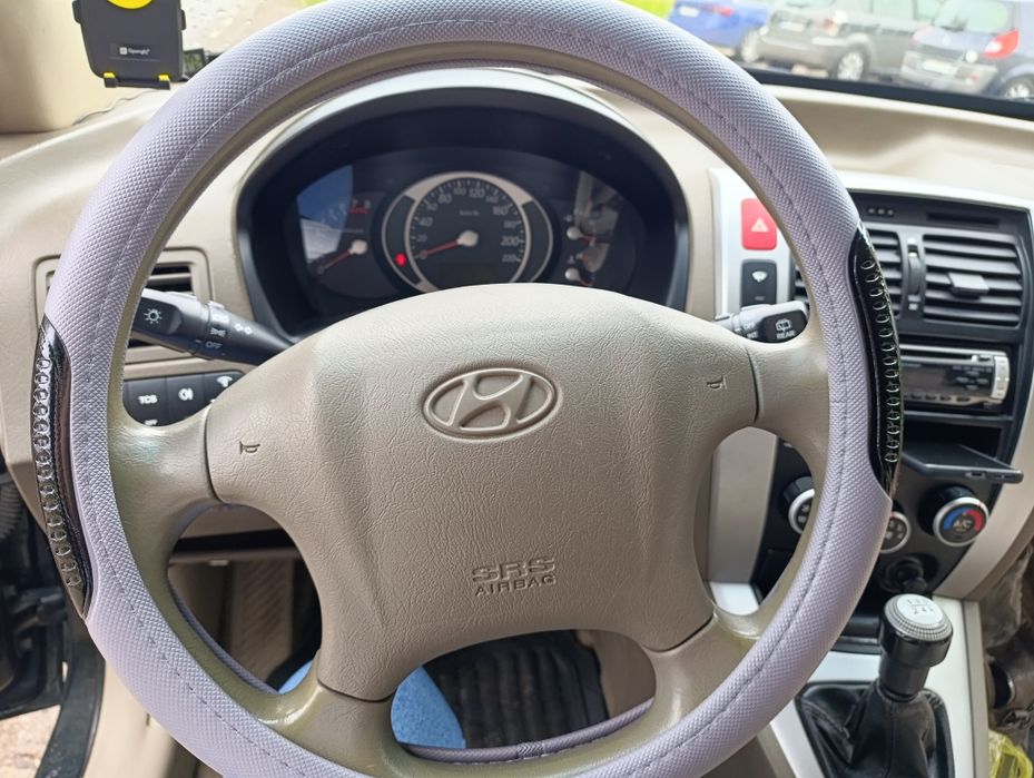 Hyundai Tucson 2008r