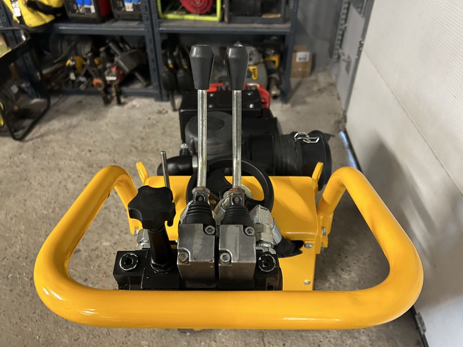 Spalinowa frezarka do betonu Bartell SPE BEF 320