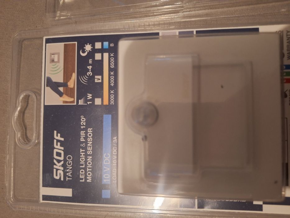 Skoff tango led pir 120  10V