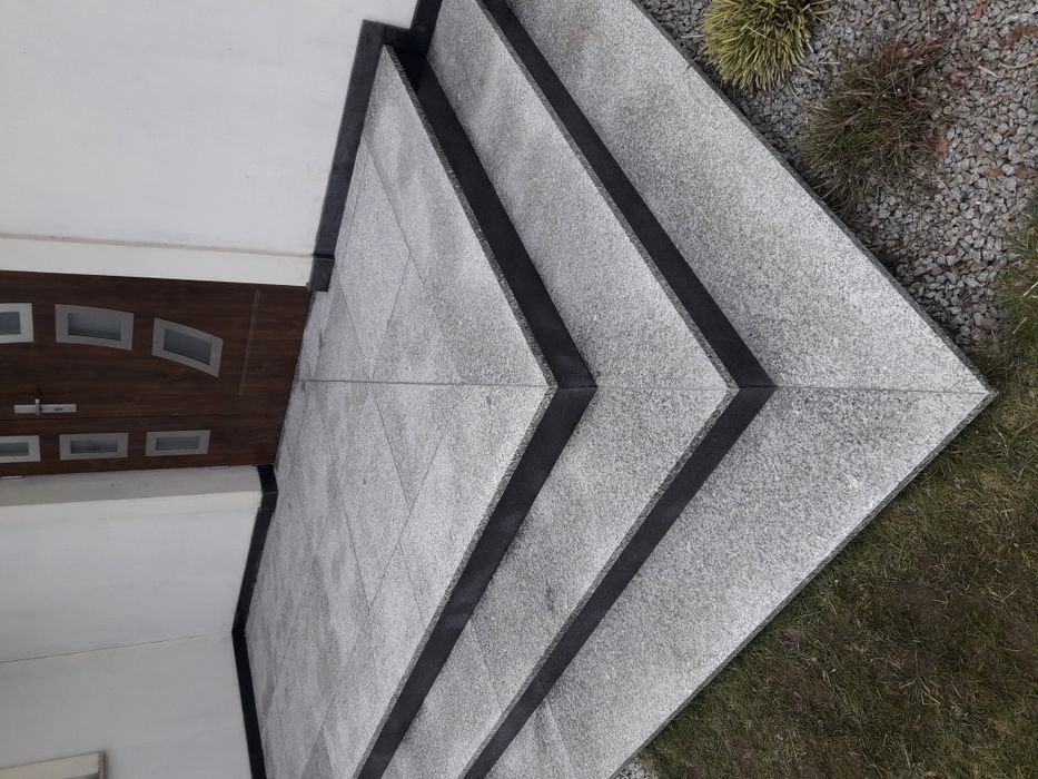 Schody granitowe parapety