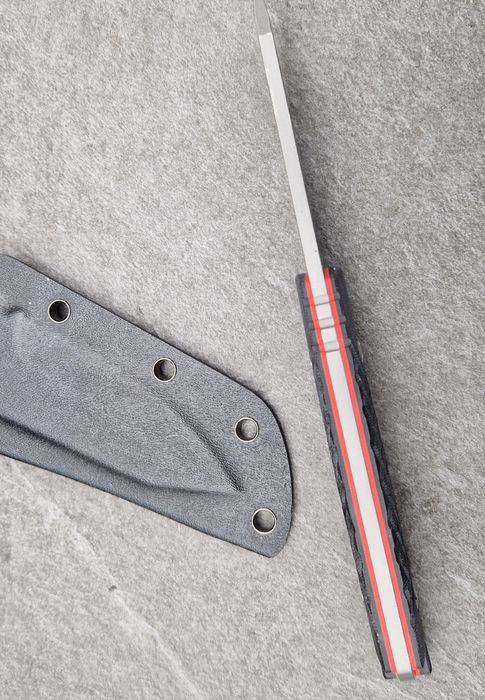 Nóż BÖKER MAGNUM LIFE – Full Tang – G10 – Survival EDC + Kydex