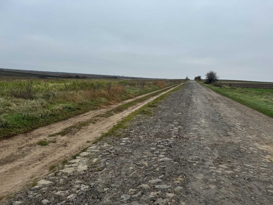 Продам ділянку під забудову 12 сот