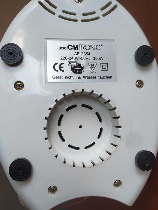 Соковижималка Clatronic AE - 2354 німецька.