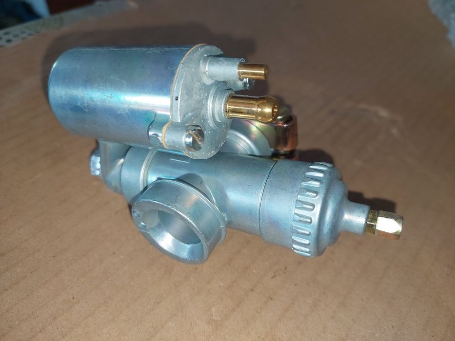 Sprzedam nowy gaznik silnika wsk125 wfm