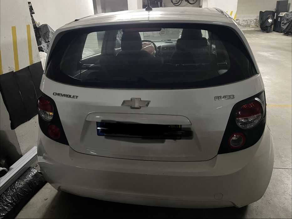 Chevrolet Aveo Salvado
