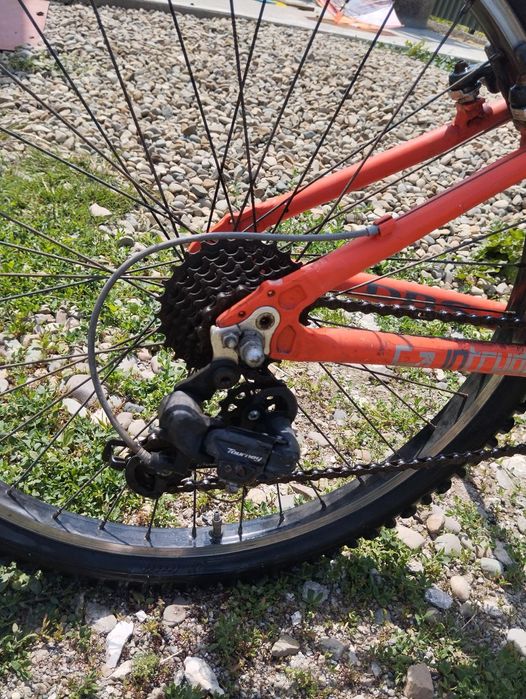 Продам велосипед DBC