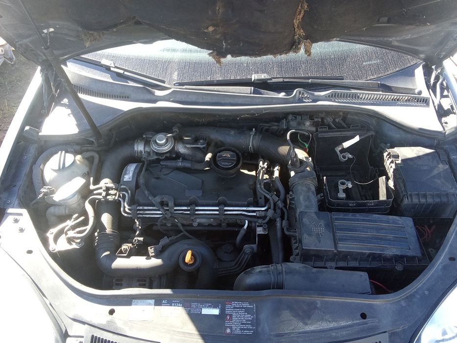 VW Jetta 1.9TDI części