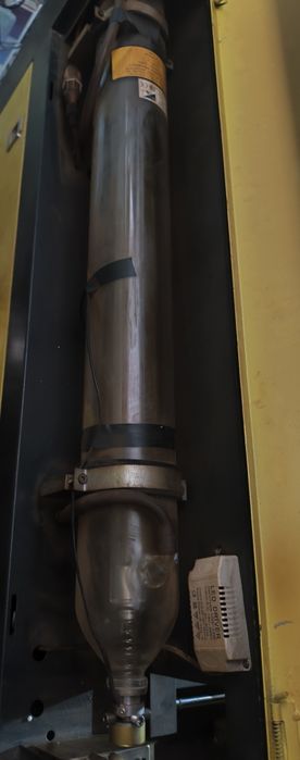 Laser CO2 bez tuby