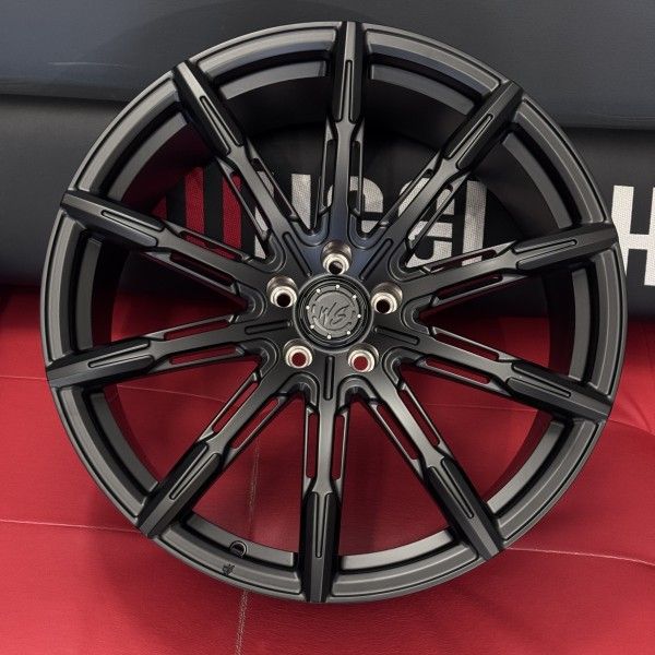 Диски Audi Q8 R21 SQ8 ковані