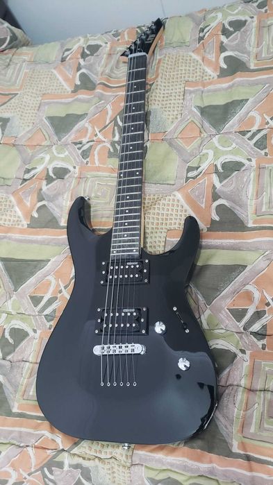 Guitarra preta - LTD MH 10