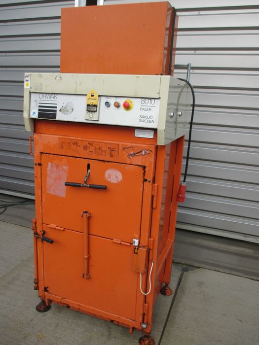 belownica prasa do makulatury foli Orwak 8010