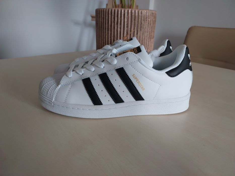 Adidas Superstary rozmiar 40 i 2/3