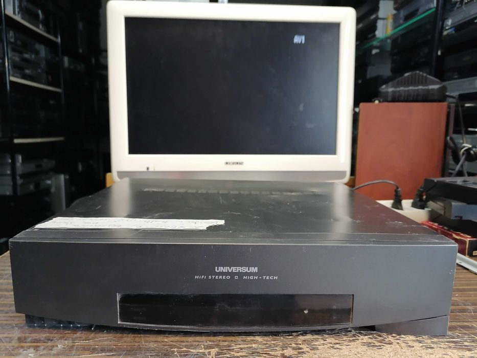 Magnetowid VHS Universum VR 728 hi-fi Stereo
