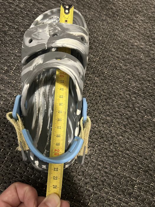 Crocs сандалі j2