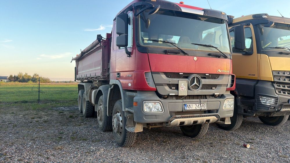 Mercedes-Benz
