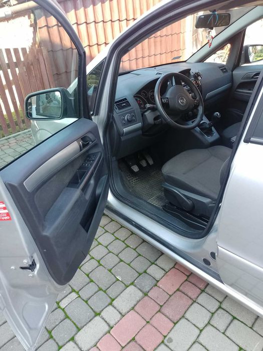 Opel Zafira 2013 B cdti 1.7