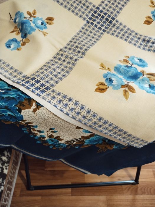 Продам нові скатертини