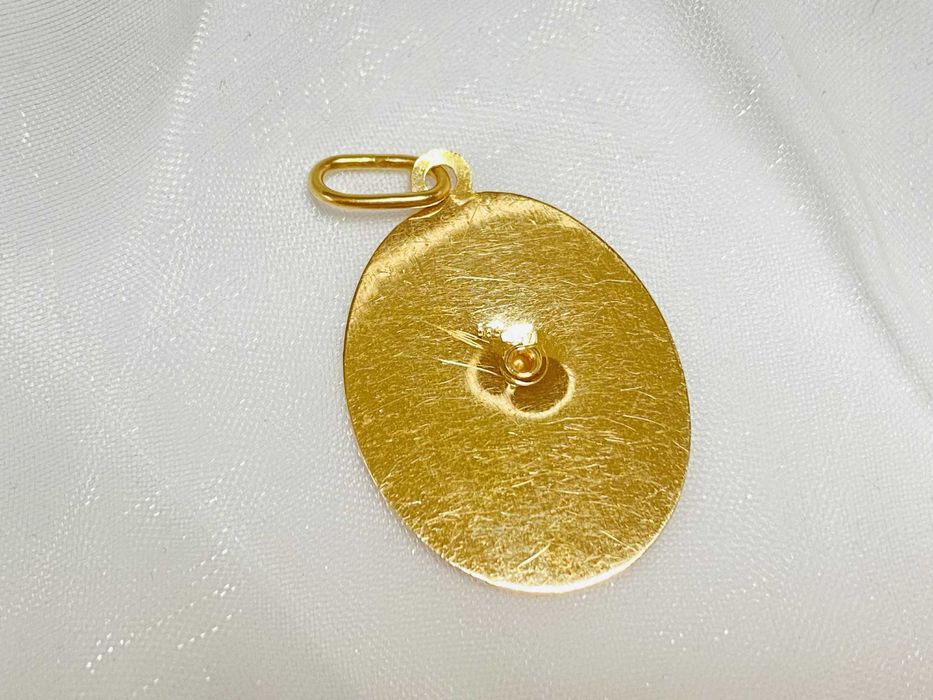 Złota zawieszka na łańcuszek| 585| 3,23g | Nefretete| Używane |