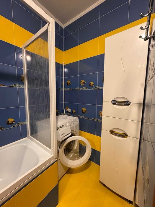 Оренда 2 кімнатної квартири на Стрілецькій ( р-н Набережного Кварталу)