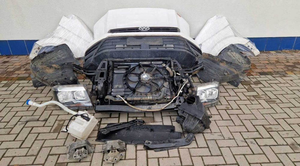 Бампер крыло капот фары комплект VW Crafter MAN Разборка