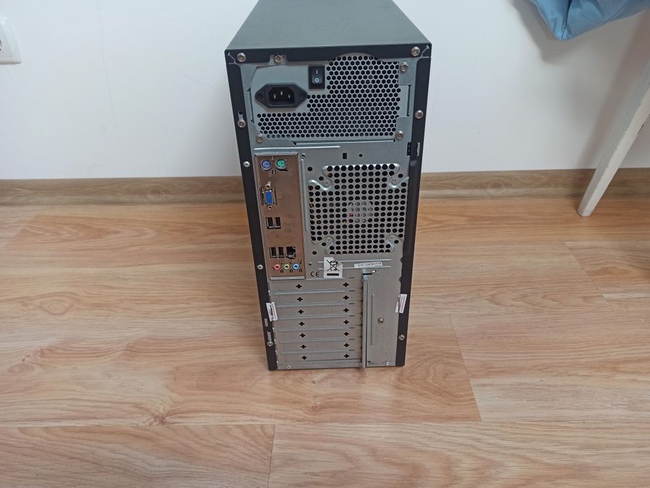 Б. У. Робочий системний блок AMD 2.8/DDR3 4gb/HDD 250gb