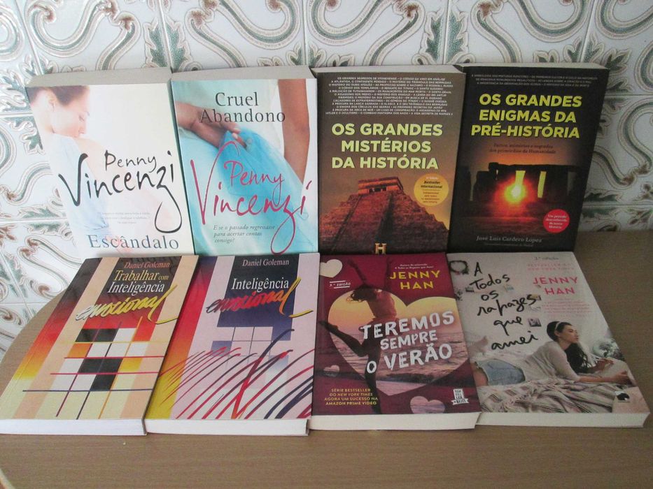 Vendo Romances e Outros livros (2)