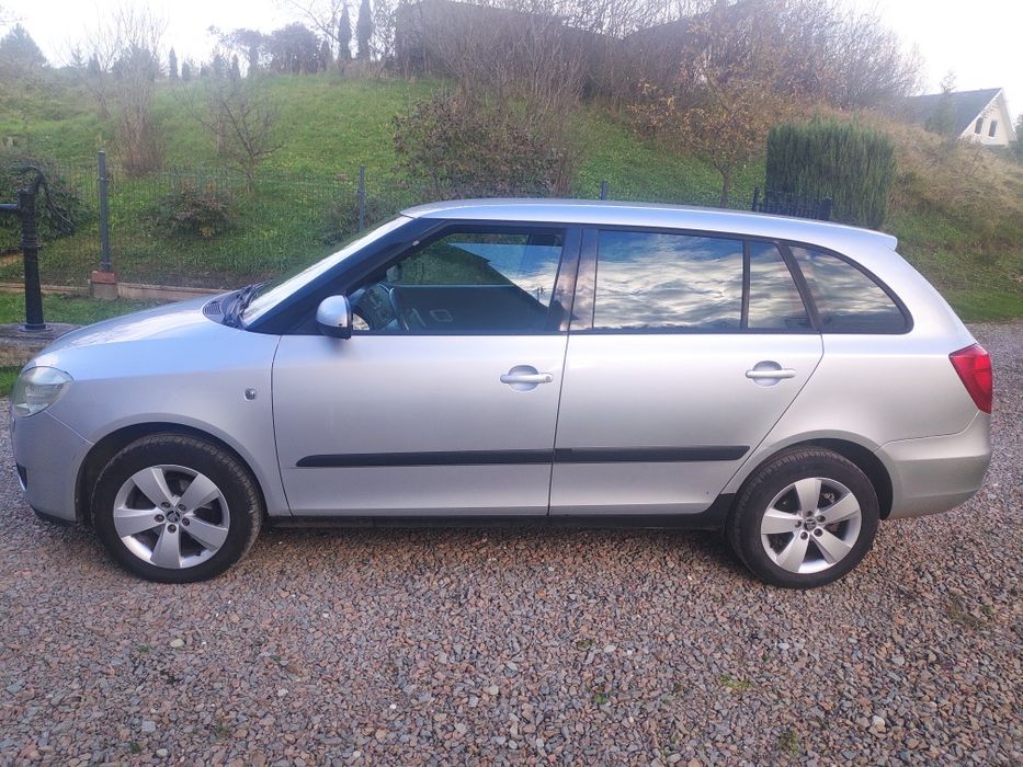Skoda Fabia 2 kombi 1.4 z gazem