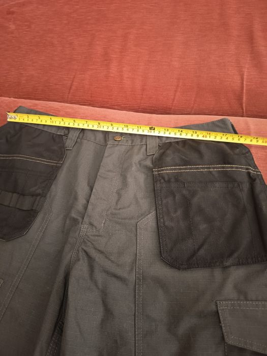 Шорти робочі Apache, нові.