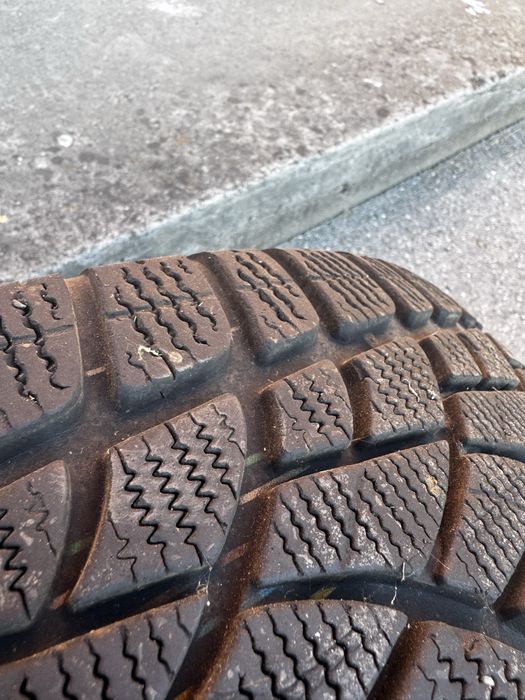 Felgi Audi z oponami 17 cali 235/65