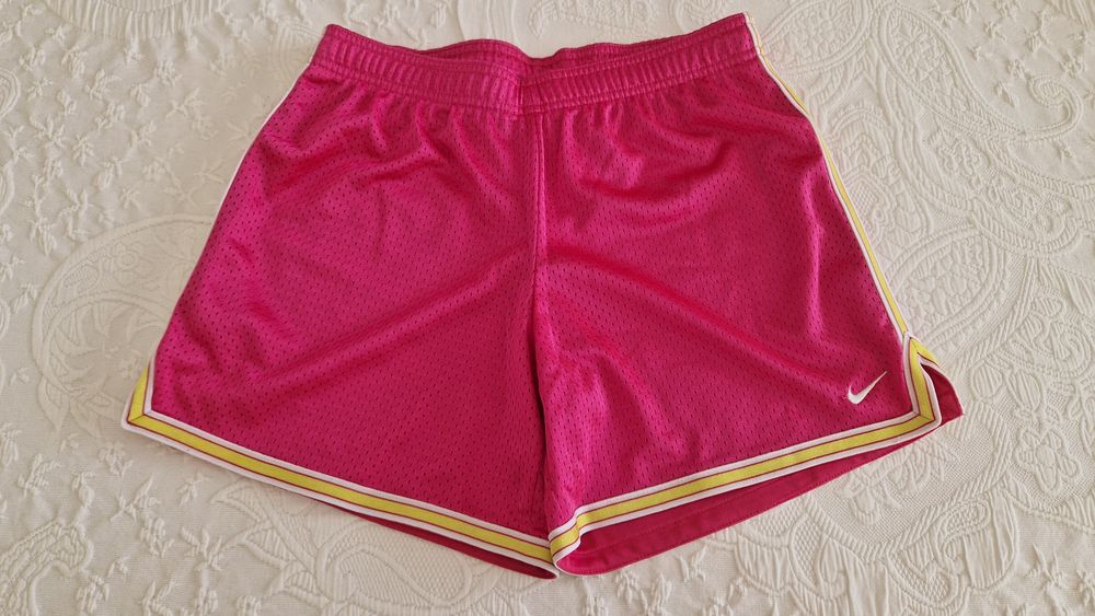 Calções Nike rosa, tamanho L