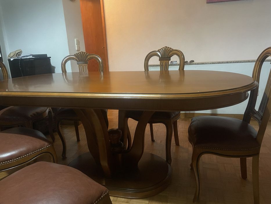 Mesa de 6 cadeiras