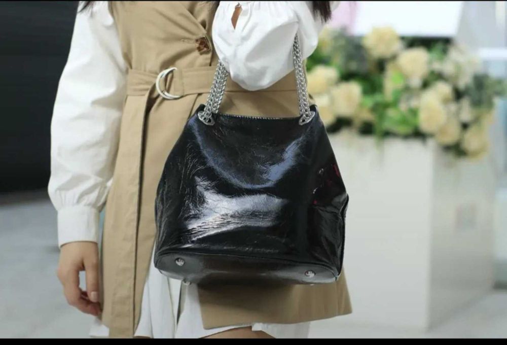 Шкіряна сумка на плече