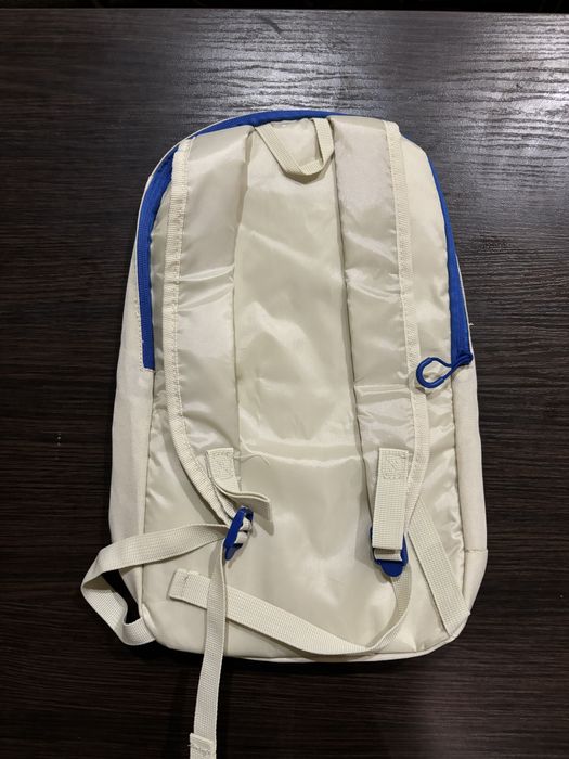 Рюкзаки фирмы Crivit и бутылочки для воды .